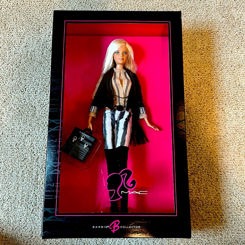 Limited edition, Barbie collector, M•A•C, Barbie doll